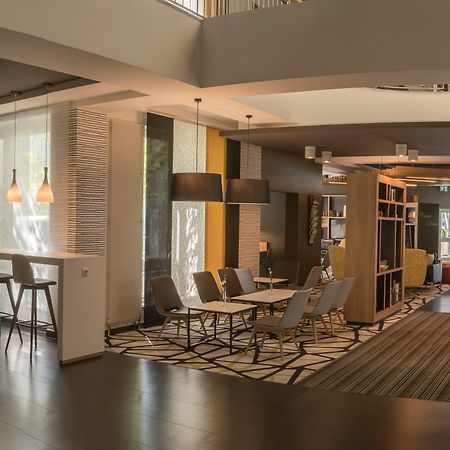 Holiday Inn Munich Unterhaching By Ihg Exteriör bild