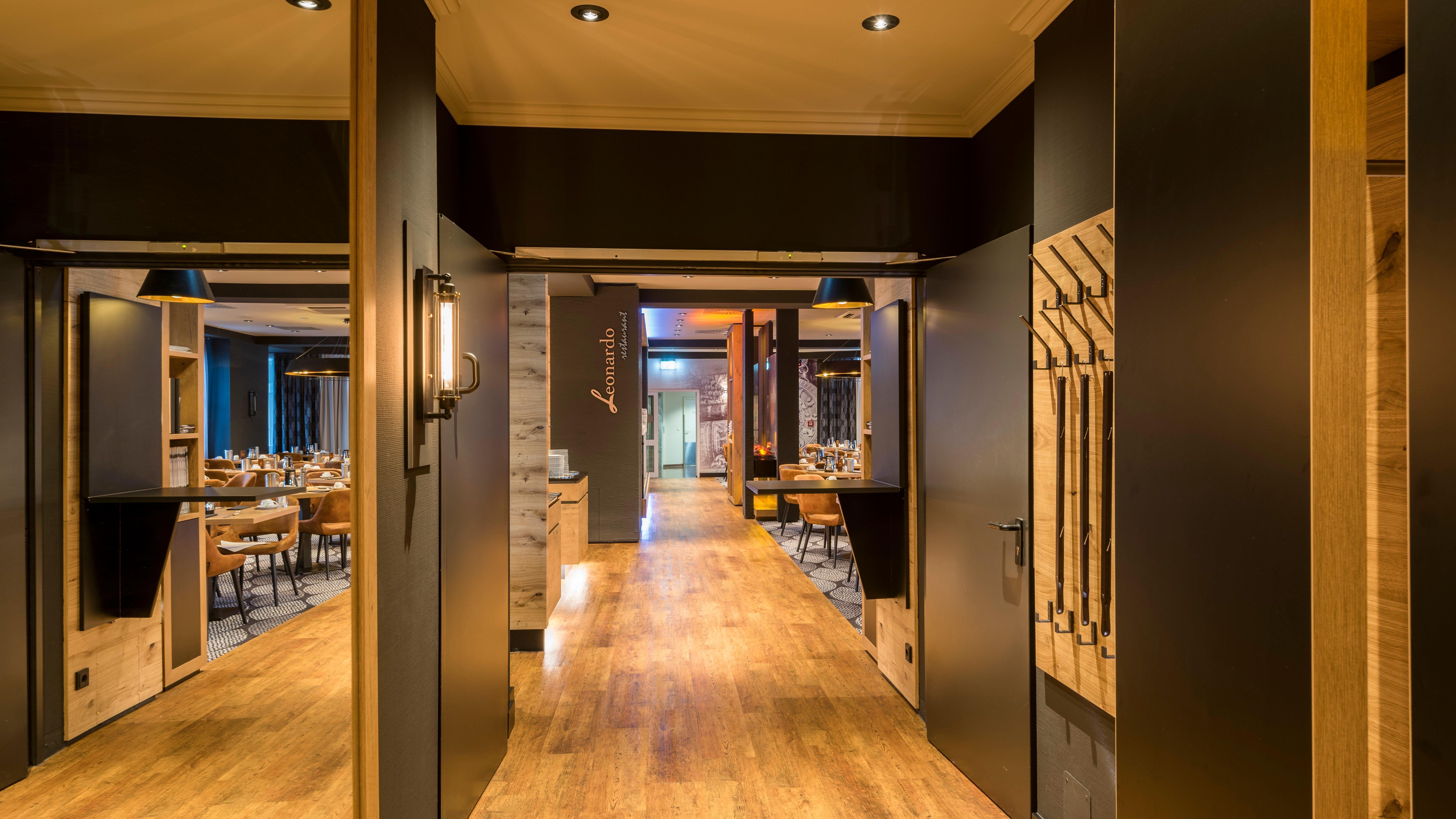 Holiday Inn Munich Unterhaching By Ihg Exteriör bild