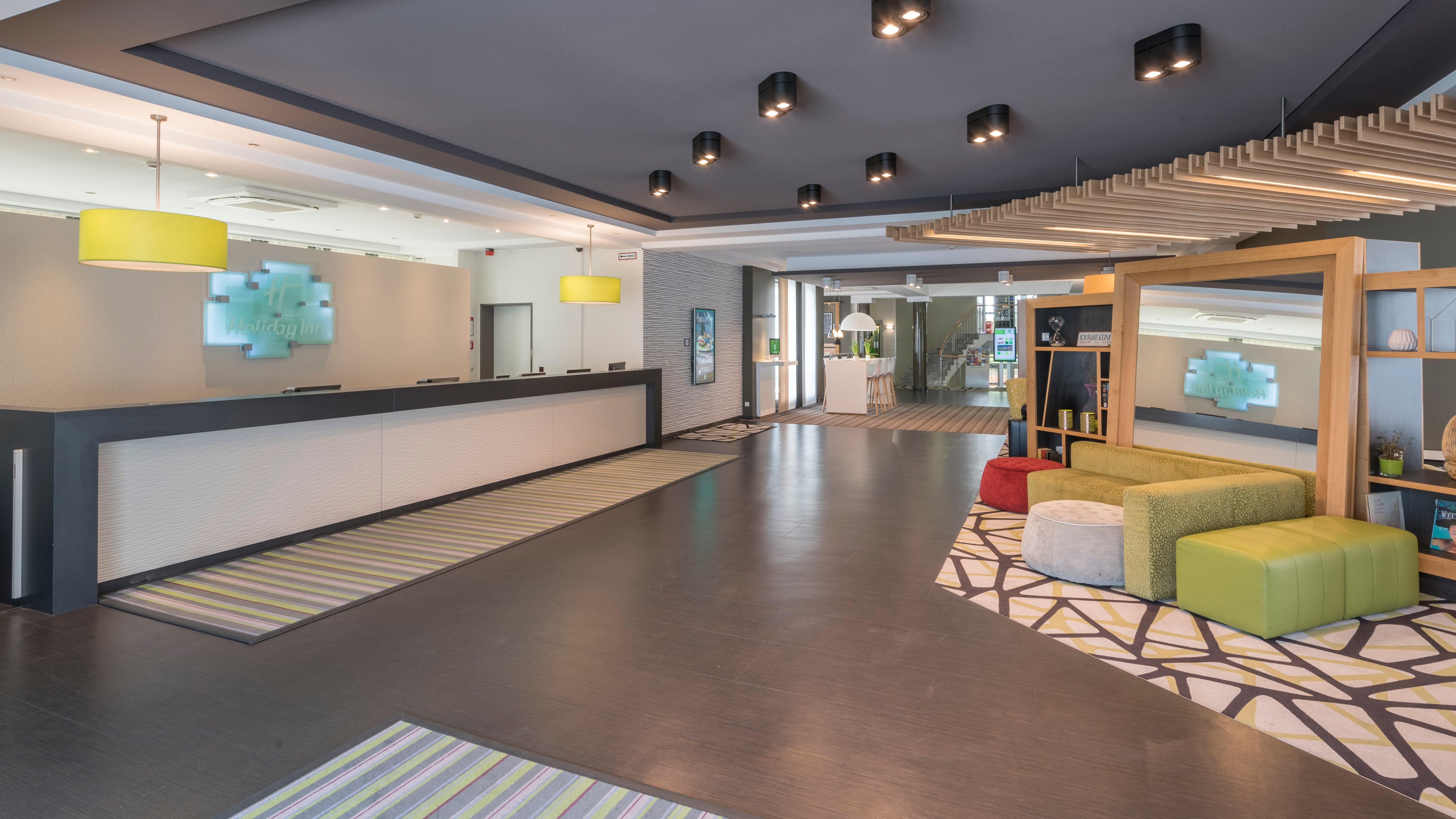 Holiday Inn Munich Unterhaching By Ihg Exteriör bild